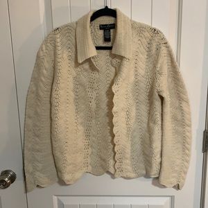 100% lambs wool cardigan. Large Petite.  Knit cardigan.  Cream. Scalloped hem.